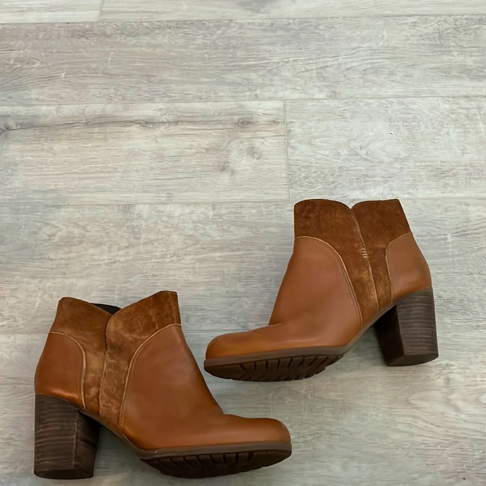 Timberland Ankle Heeled Boot
